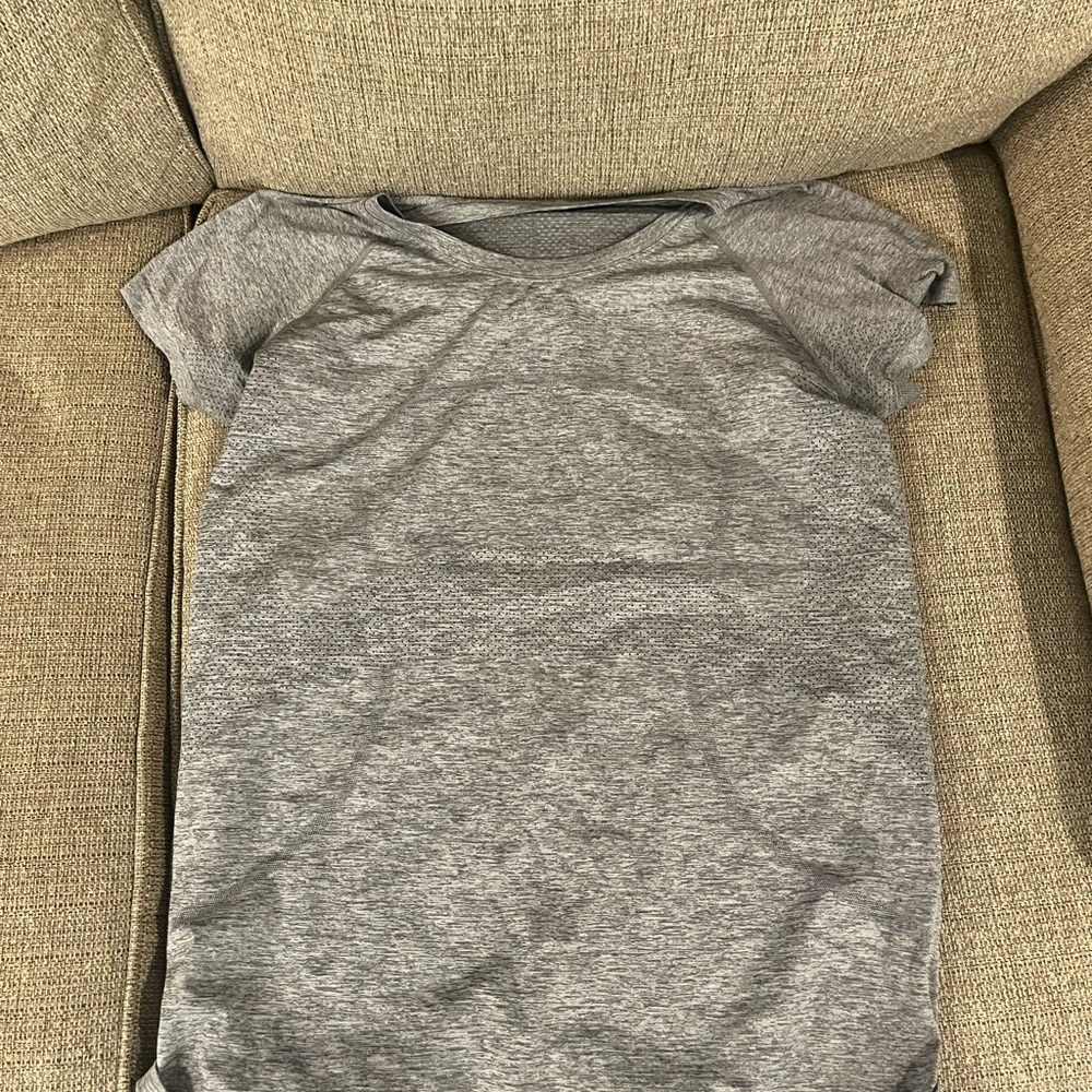 Lululemon Athletica Heather Gray Top